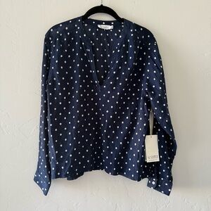 NWT Carve Designs Davis Top Navy Blue Polka Dot 100% Cotton V Neck Blouse XS